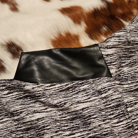 RW& Co. Mini Dress - Picture 4 of 7